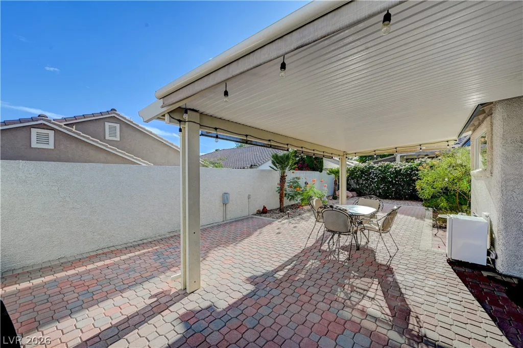 10255 Songsparrow, Las Vegas, NV 89135
