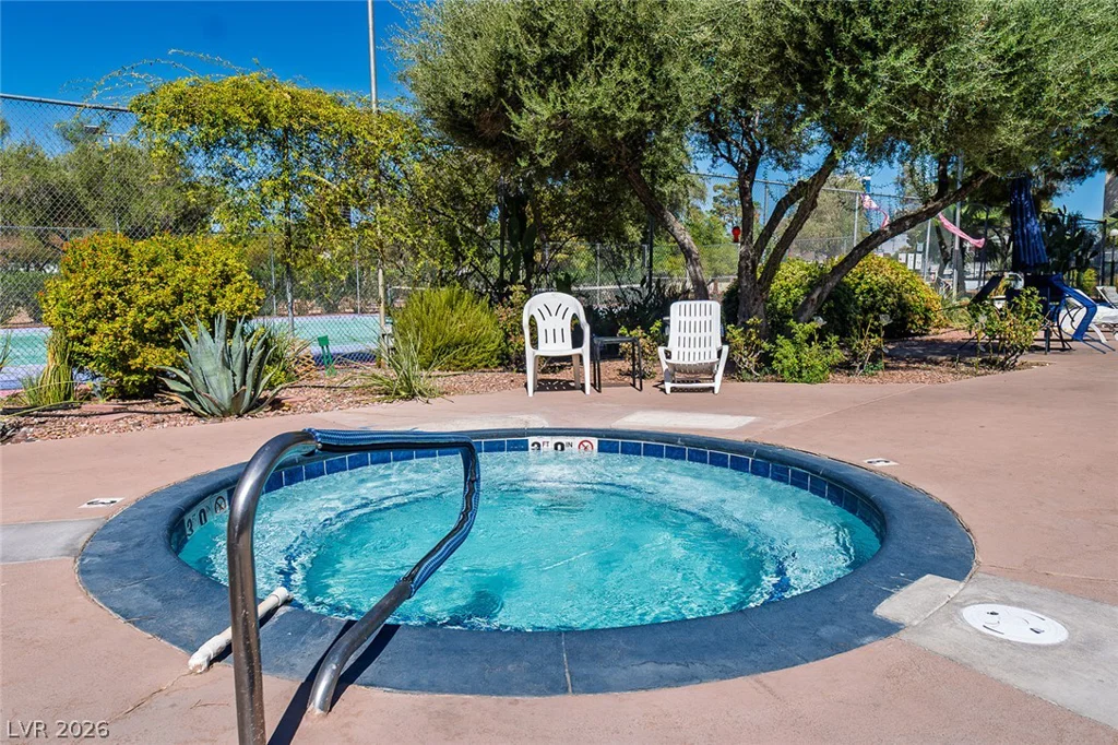 750 Royal Crest, Las Vegas, NV 89169