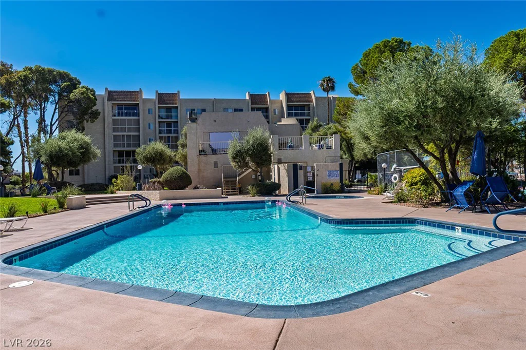 750 Royal Crest, Las Vegas, NV 89169