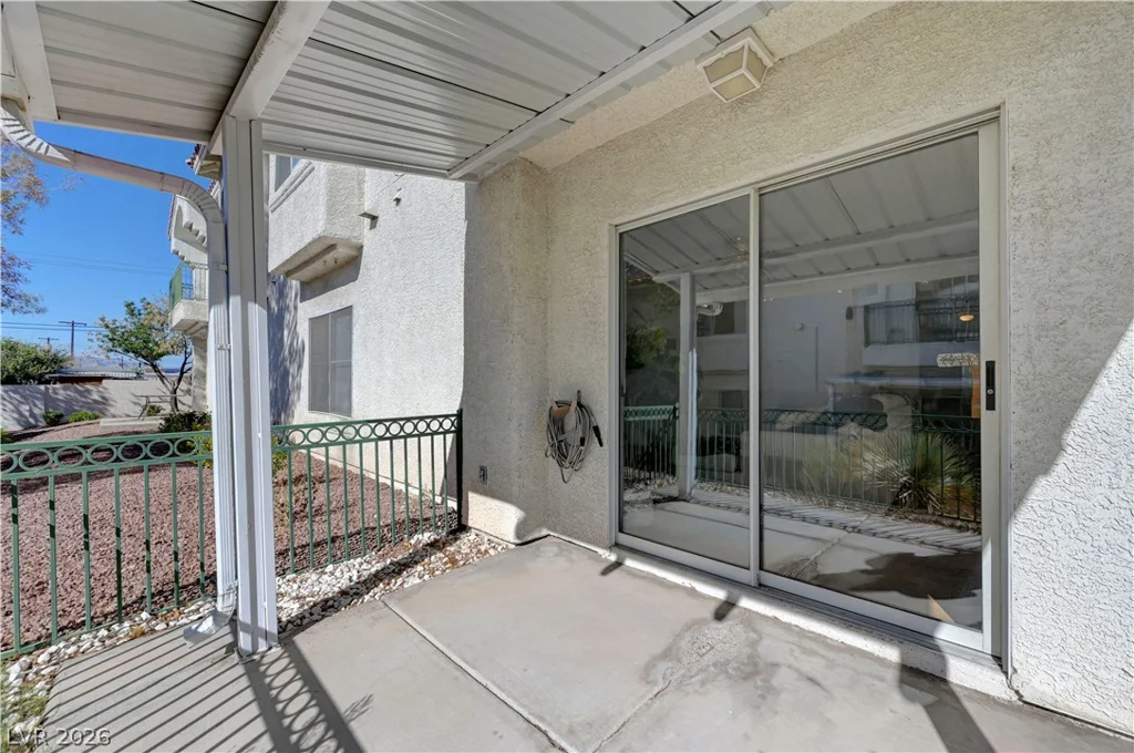 6201 Lake Mead, Las Vegas, NV 89156