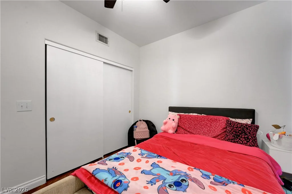6201 Lake Mead, Las Vegas, NV 89156