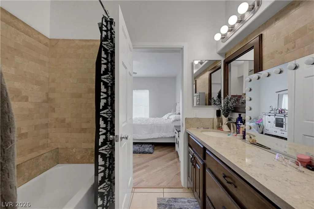 6201 Lake Mead, Las Vegas, NV 89156