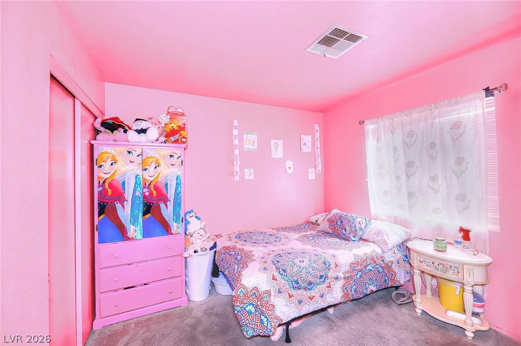 1910 Winter Hill, Las Vegas, NV 89106