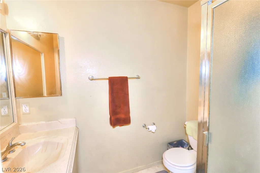 1910 Winter Hill, Las Vegas, NV 89106