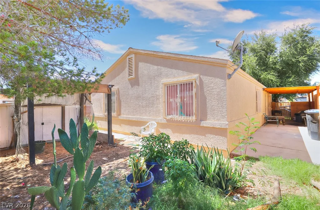 1910 Winter Hill, Las Vegas, NV 89106