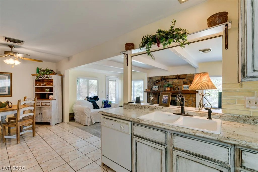 5368 Regal, Las Vegas, NV 89146