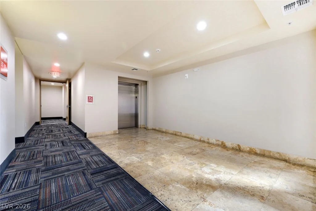 39 Agate, Las Vegas, NV 89123