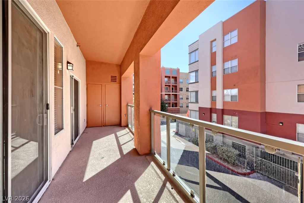 39 Agate, Las Vegas, NV 89123
