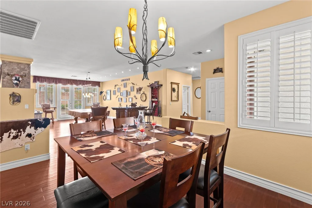 680 Coral View, Las Vegas, NV 89110