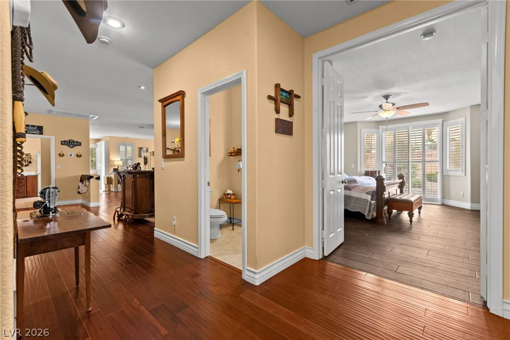 680 Coral View, Las Vegas, NV 89110