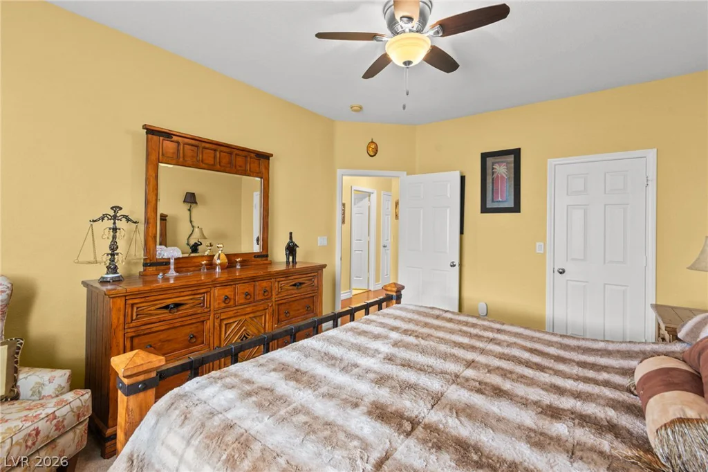 680 Coral View, Las Vegas, NV 89110