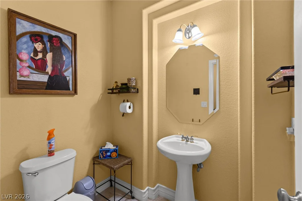 680 Coral View, Las Vegas, NV 89110