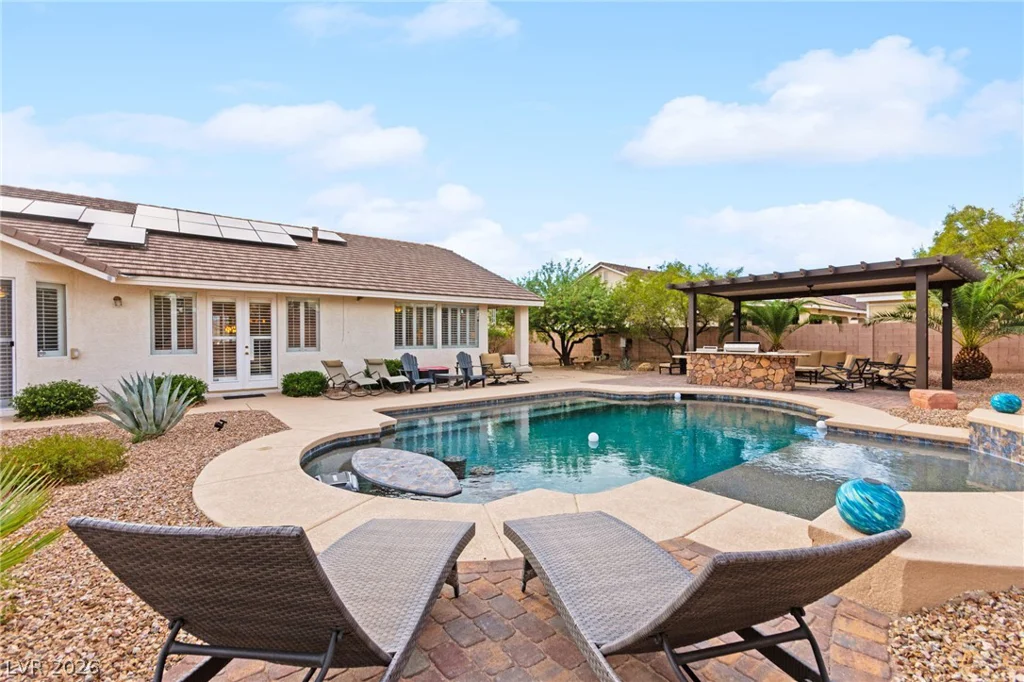 680 Coral View, Las Vegas, NV 89110