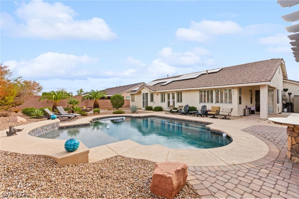 680 Coral View, Las Vegas, NV 89110
