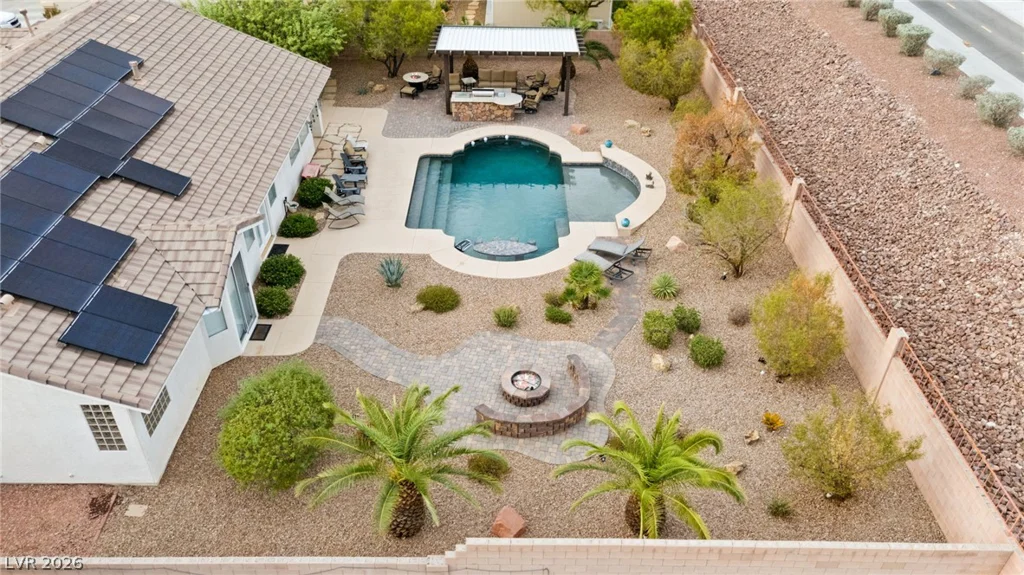 680 Coral View, Las Vegas, NV 89110