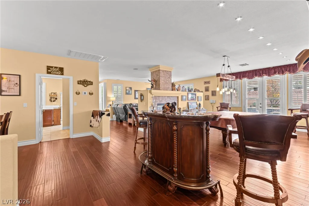 680 Coral View, Las Vegas, NV 89110
