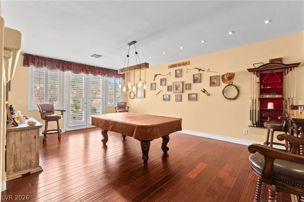680 Coral View, Las Vegas, NV 89110