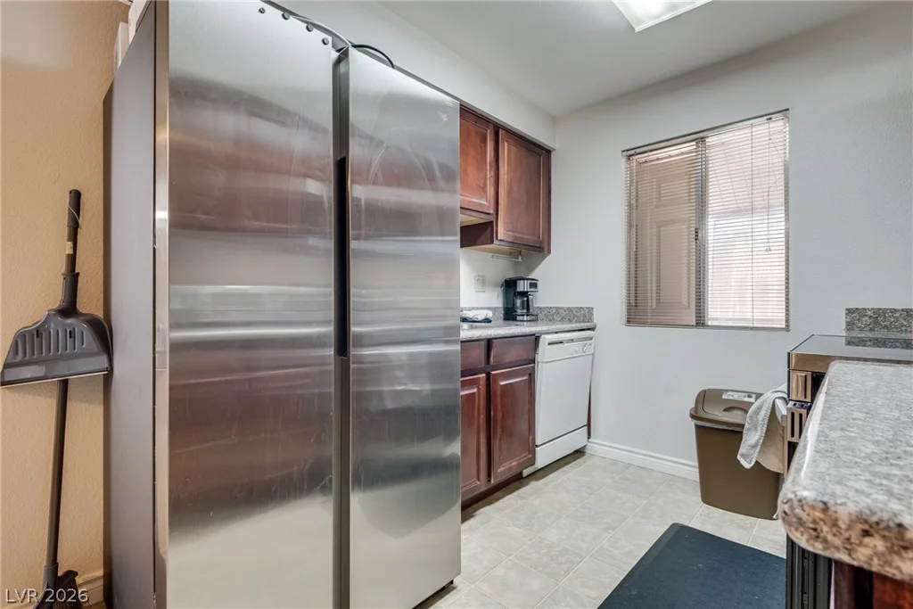 5061 River Glen, Las Vegas, NV 89103