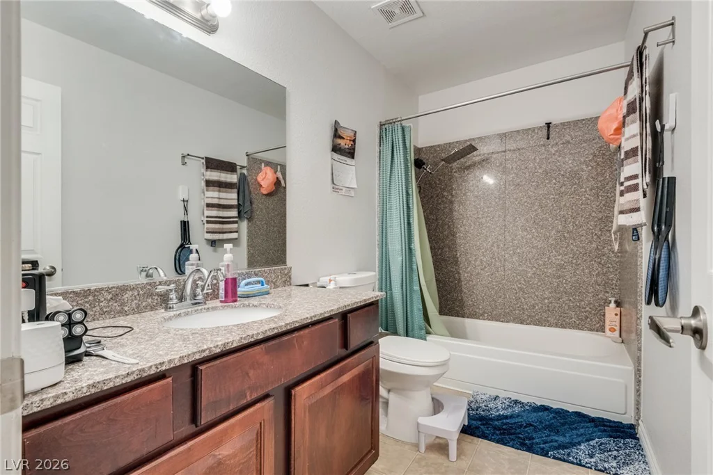 5061 River Glen, Las Vegas, NV 89103