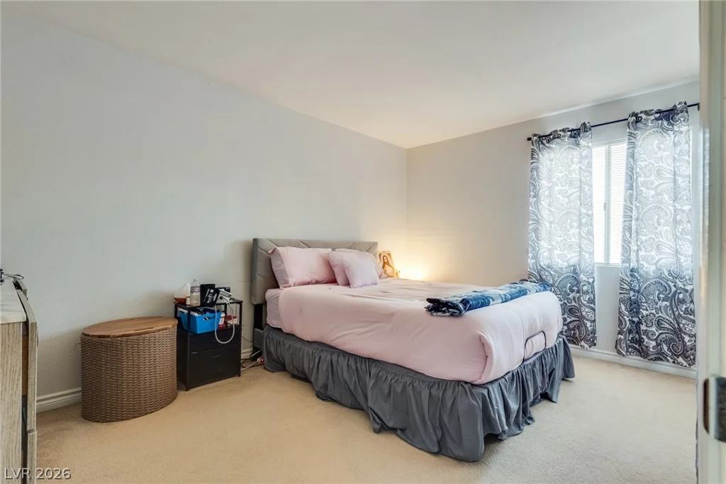 5061 River Glen, Las Vegas, NV 89103