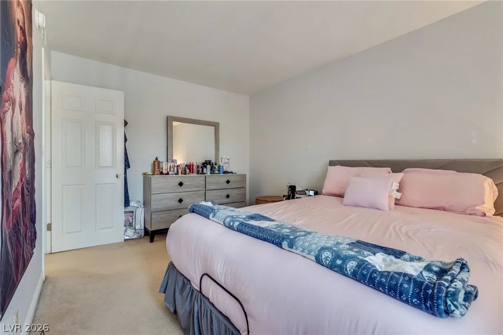 5061 River Glen, Las Vegas, NV 89103