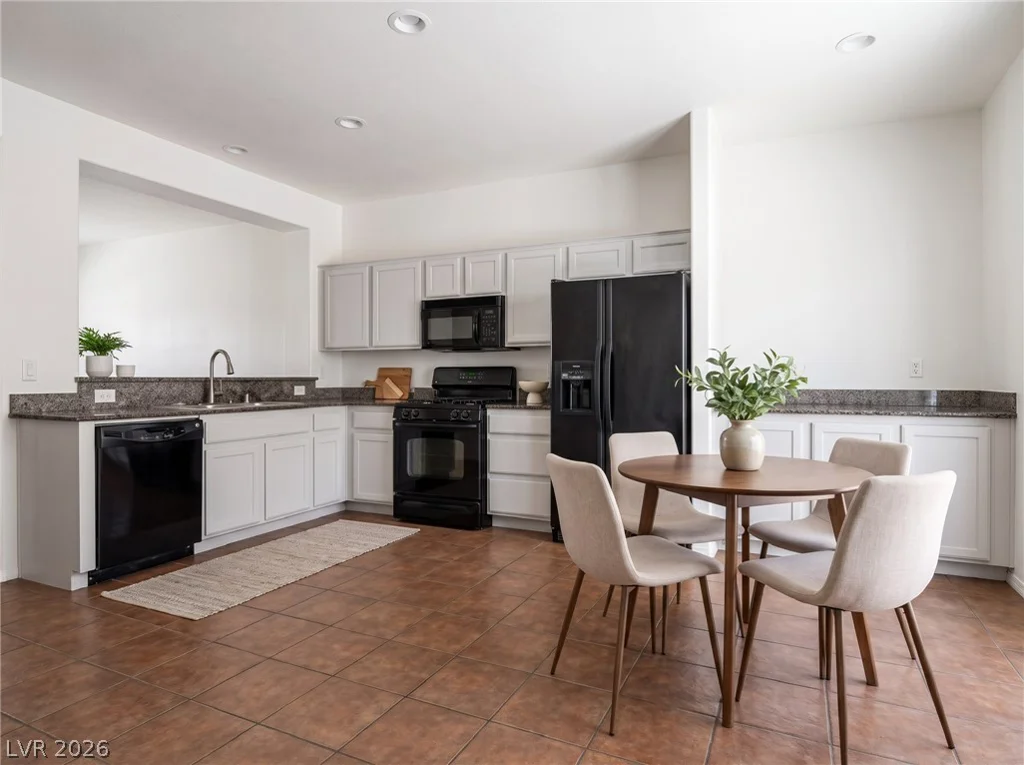 913 Blushing Rose, Henderson, NV 89052