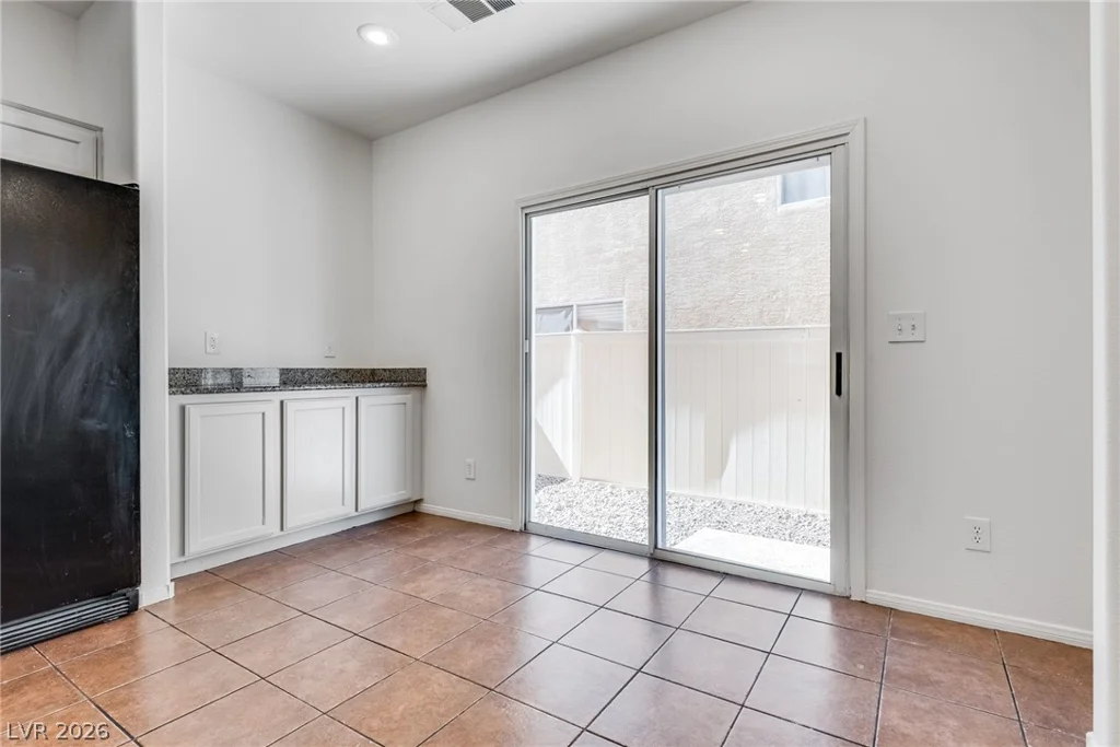 913 Blushing Rose, Henderson, NV 89052