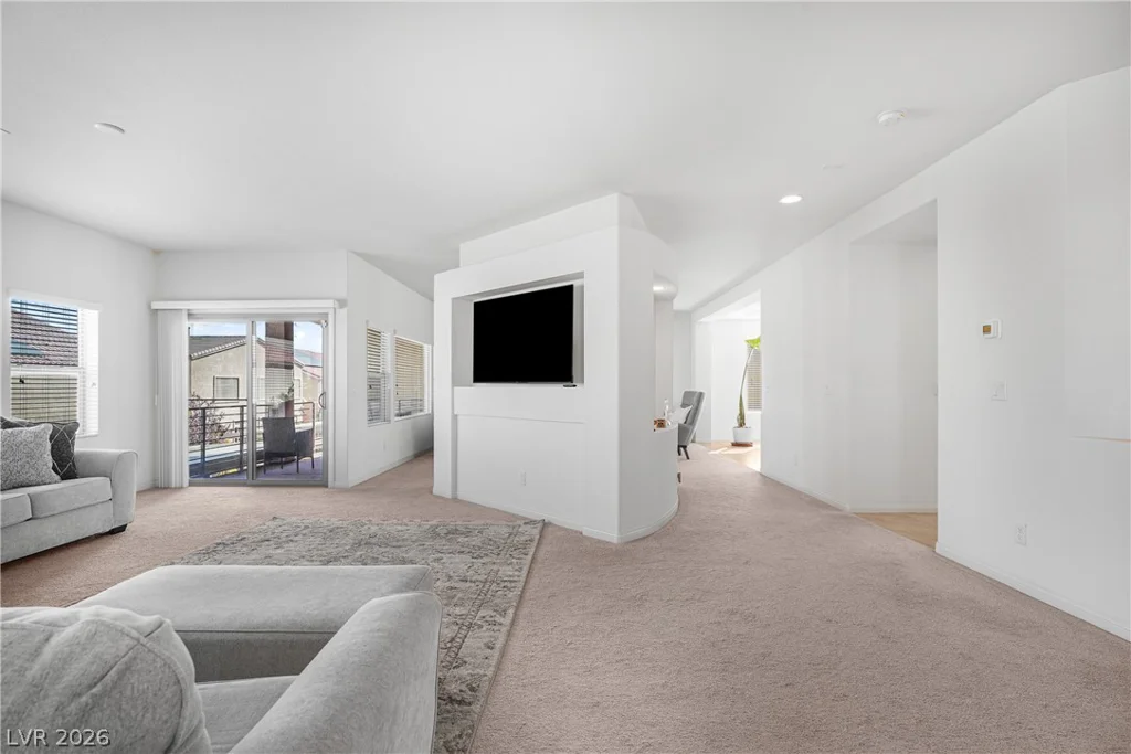 5946 Ancient Peaks, Las Vegas, NV 89141