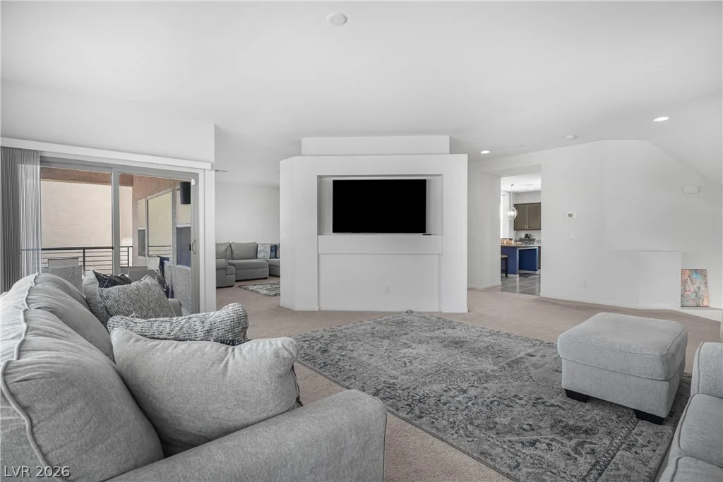 5946 Ancient Peaks, Las Vegas, NV 89141