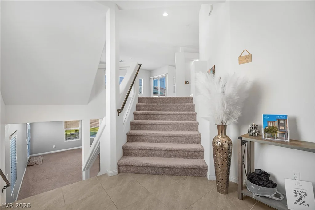 5946 Ancient Peaks, Las Vegas, NV 89141