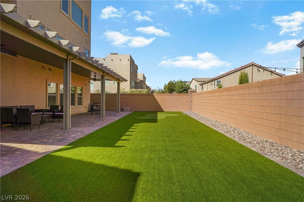 5946 Ancient Peaks, Las Vegas, NV 89141