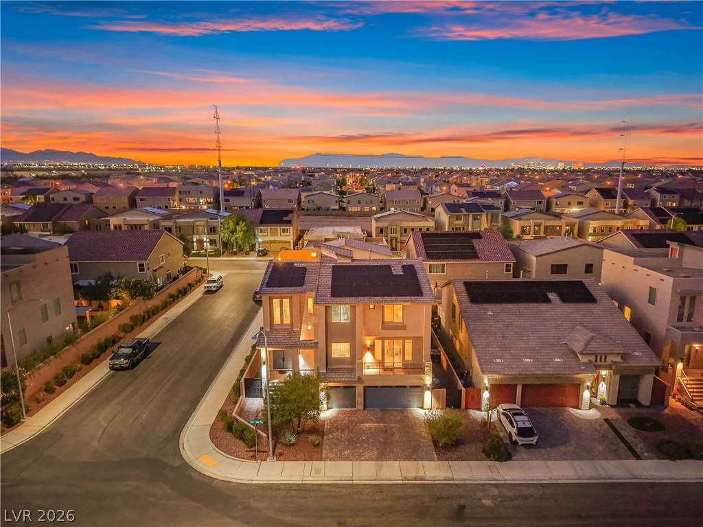 5946 Ancient Peaks, Las Vegas, NV 89141