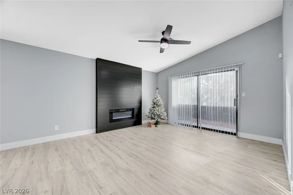 1040 Neil Armstrong, Las Vegas, NV 89145