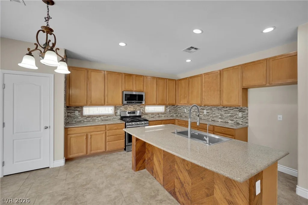2613 Oscar Mariano, North Las Vegas, NV 89032