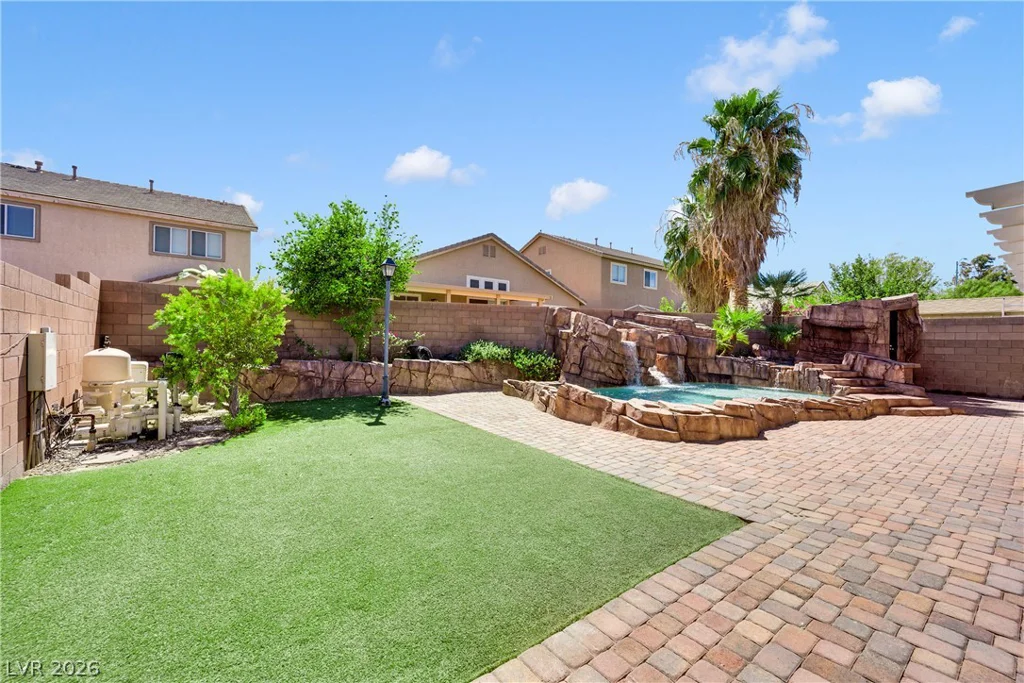 2613 Oscar Mariano, North Las Vegas, NV 89032