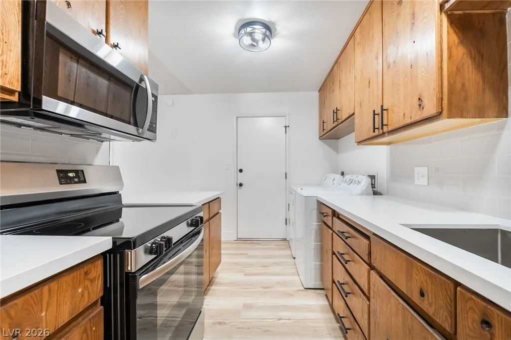 3256 Brentwood, Las Vegas, NV 89121