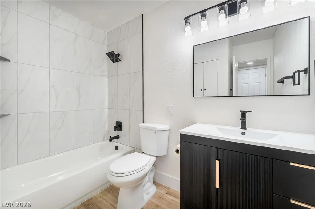 3256 Brentwood, Las Vegas, NV 89121