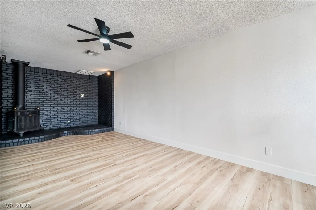 3256 Brentwood, Las Vegas, NV 89121