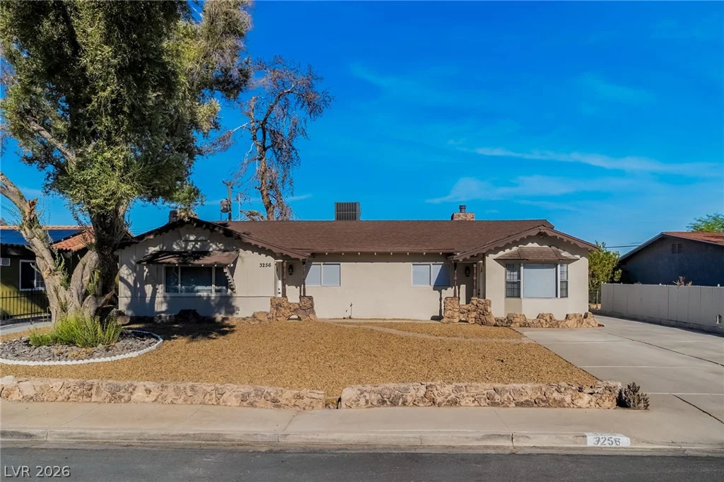 3256 Brentwood, Las Vegas, NV 89121