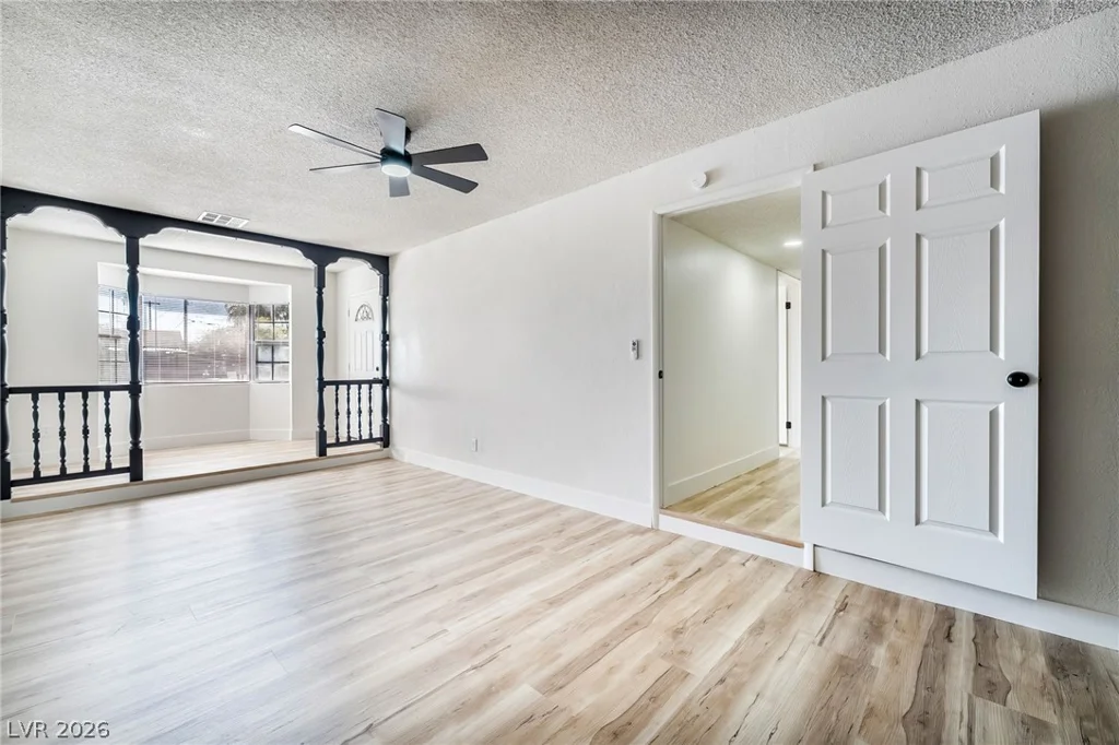 3256 Brentwood, Las Vegas, NV 89121