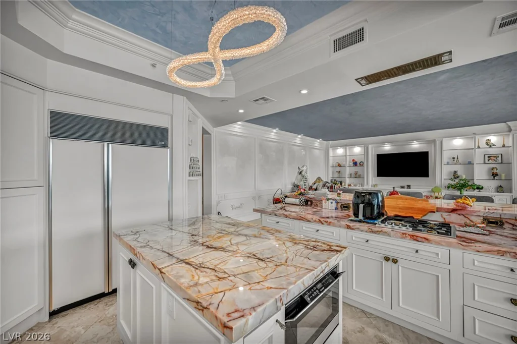 2857 Paradise, Las Vegas, NV 89109