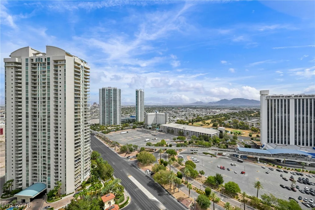 2857 Paradise, Las Vegas, NV 89109