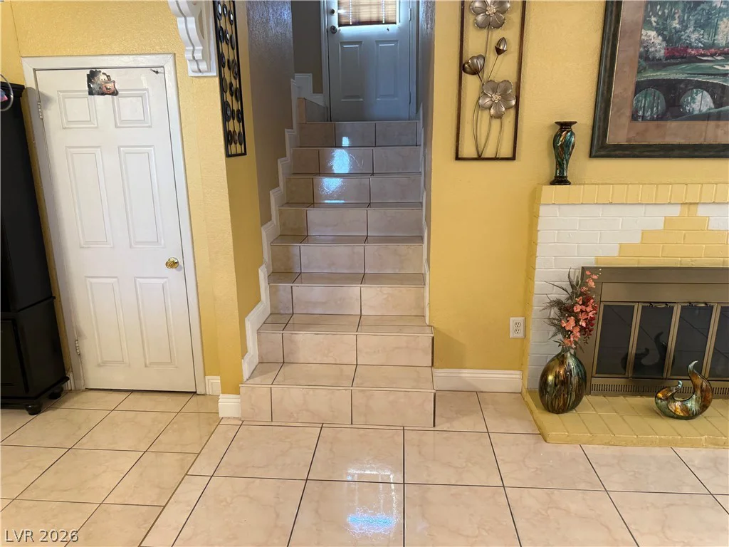 3715 Nelson, North Las Vegas, NV 89030