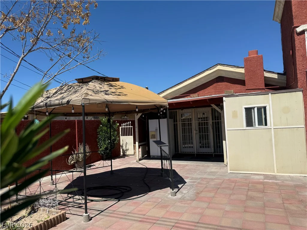 3715 Nelson, North Las Vegas, NV 89030