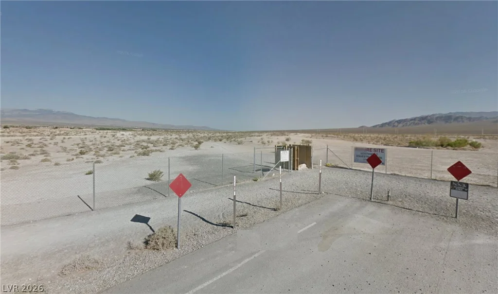 6325 Iron Mountain, Las Vegas, NV 89131