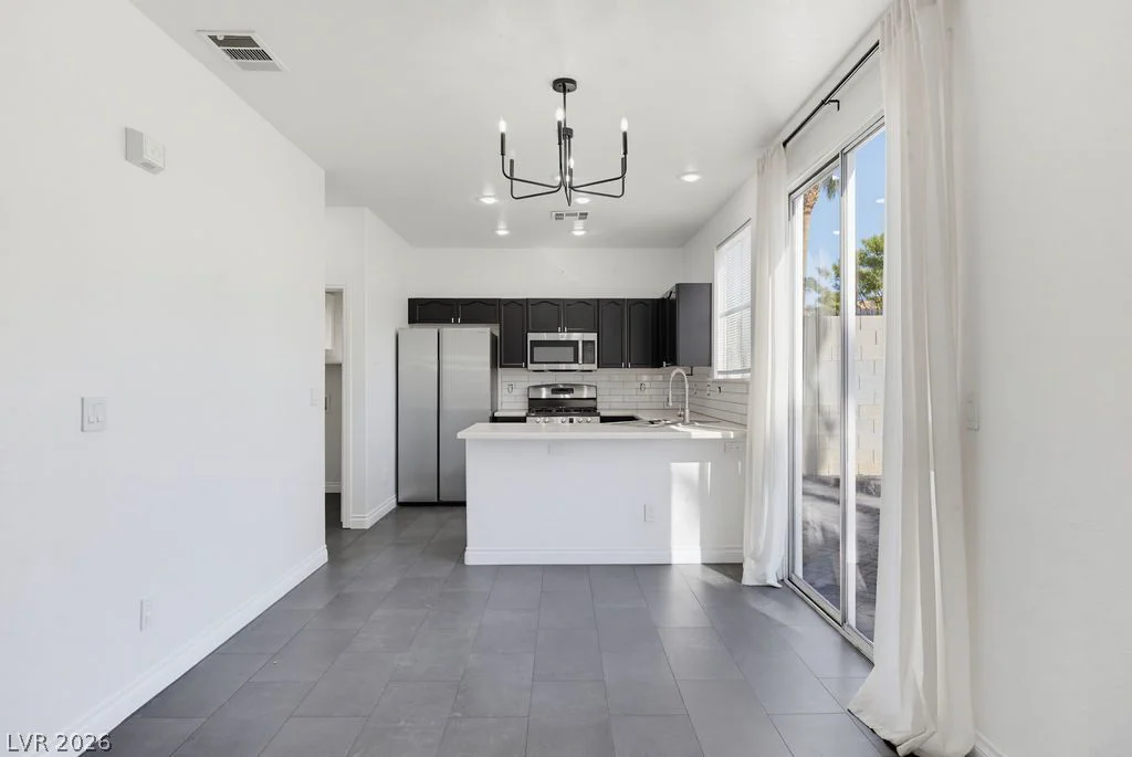 1079 Country Skies, Las Vegas, NV 89123
