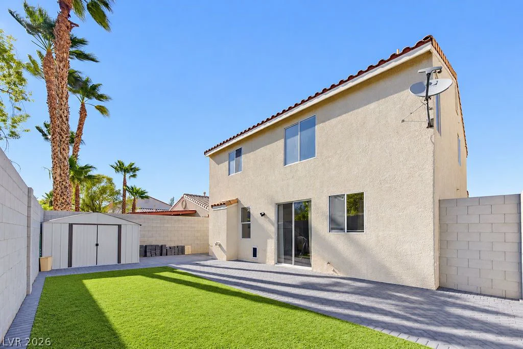 1079 Country Skies, Las Vegas, NV 89123