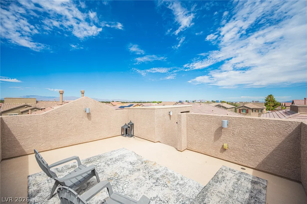 7693 Gallego Plains, Las Vegas, NV 89113