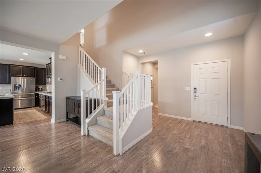 7693 Gallego Plains, Las Vegas, NV 89113