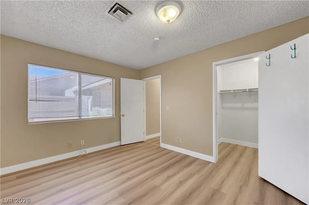 7016 Sylvan Oak, Las Vegas, NV 89147